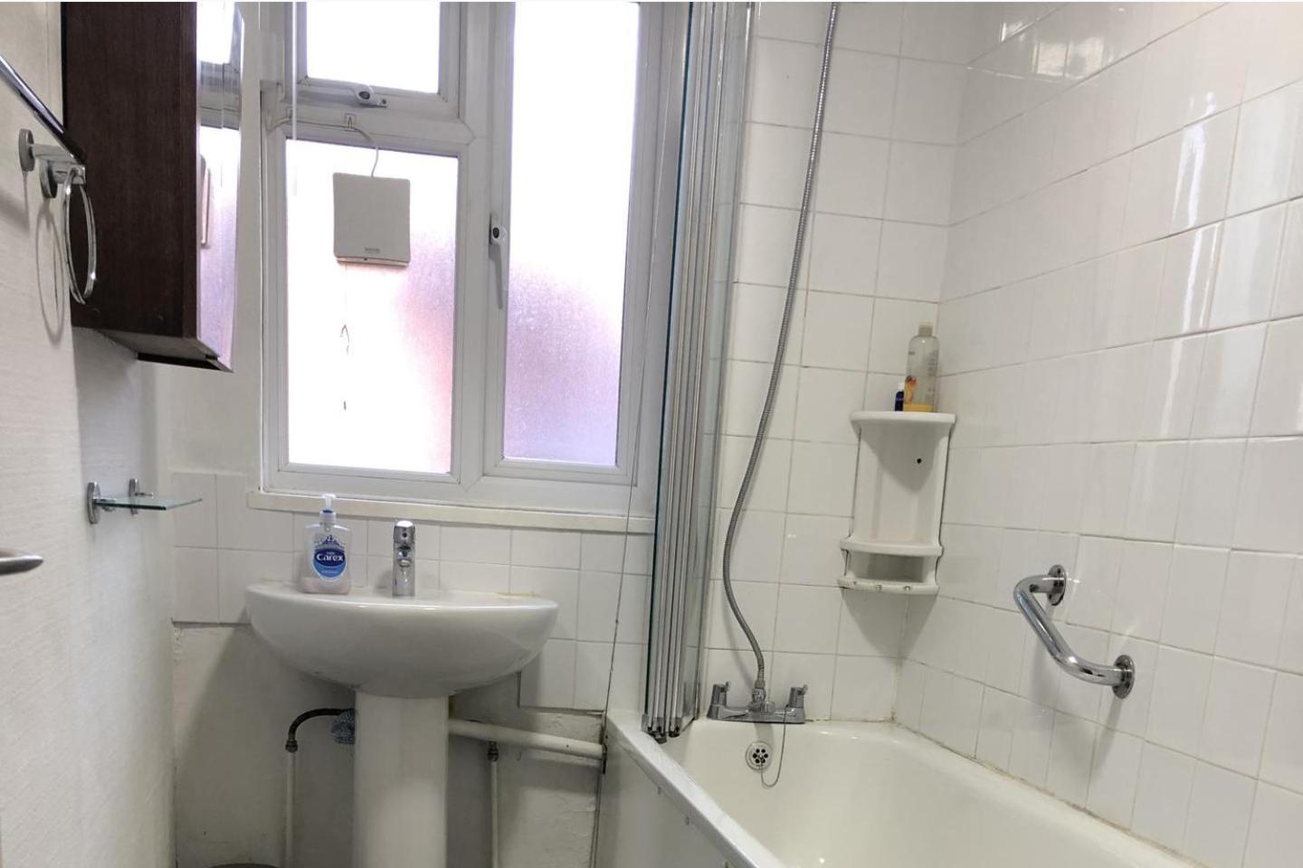 Lovely One-Bed Apartment To Rent In Londýn Exteriér fotografie